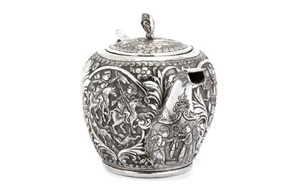 Lot 189 - A late 19th century Iranian (Persian) silver teapot, Kermanshah circa 1890-1900