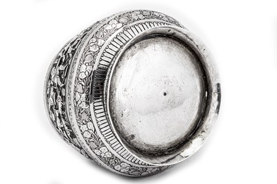 Lot 193 - An early 20th century Iranian (Persian) silver covered sugar bowl, Isfahan circa 1900-20