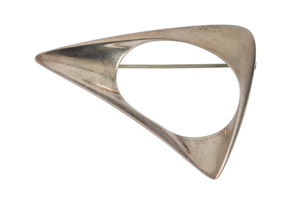 Lot 104 - A silver brooch, by Henning Koppel for Georg Jensen, 1972-73