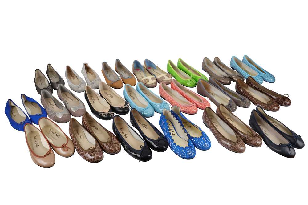 Lot 501 - French Sole Ballet Pumps