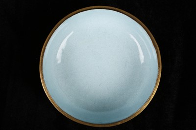 Lot 81 - A CHINESE CANTON ENAMEL BOWL AND COVER. Qing...