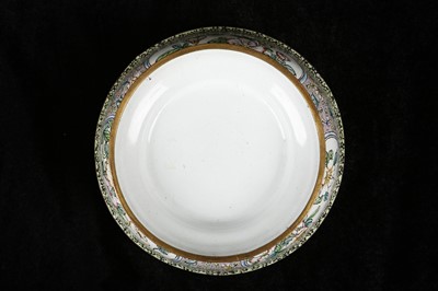 Lot 81 - A CHINESE CANTON ENAMEL BOWL AND COVER. Qing...
