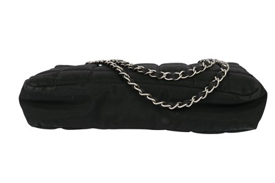 Lot 503 - Chanel Black Chocolate Bar Flap Bag