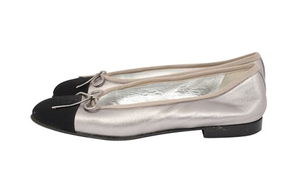 Lot 72 - Chanel Metallic Grey Ballet Flats - Size 37.5