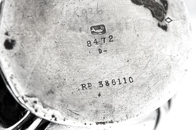 Lot 340 - A George V sterling silver hot water pot, Sheffield 1922 by Roberts & Belk