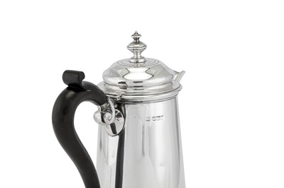 Lot 340 - A George V sterling silver hot water pot, Sheffield 1922 by Roberts & Belk