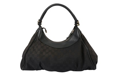 Sold at Auction: GUCCI BROWN D-RING HOBO HANDBAG