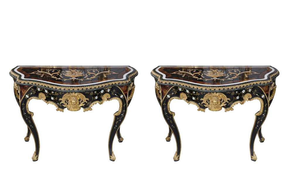 Lot 101 - AN IMPRESSIVE PAIR OF 20TH CENTURY PIETRA DURA AND GILTWOOD CONSOLE TABLES