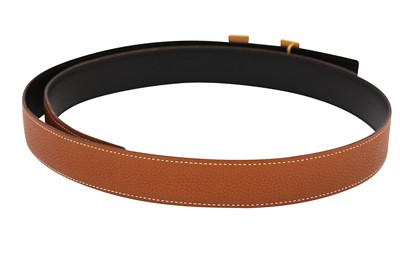 Lot 292 - Hermes Reversible Constance Belt - Size 100