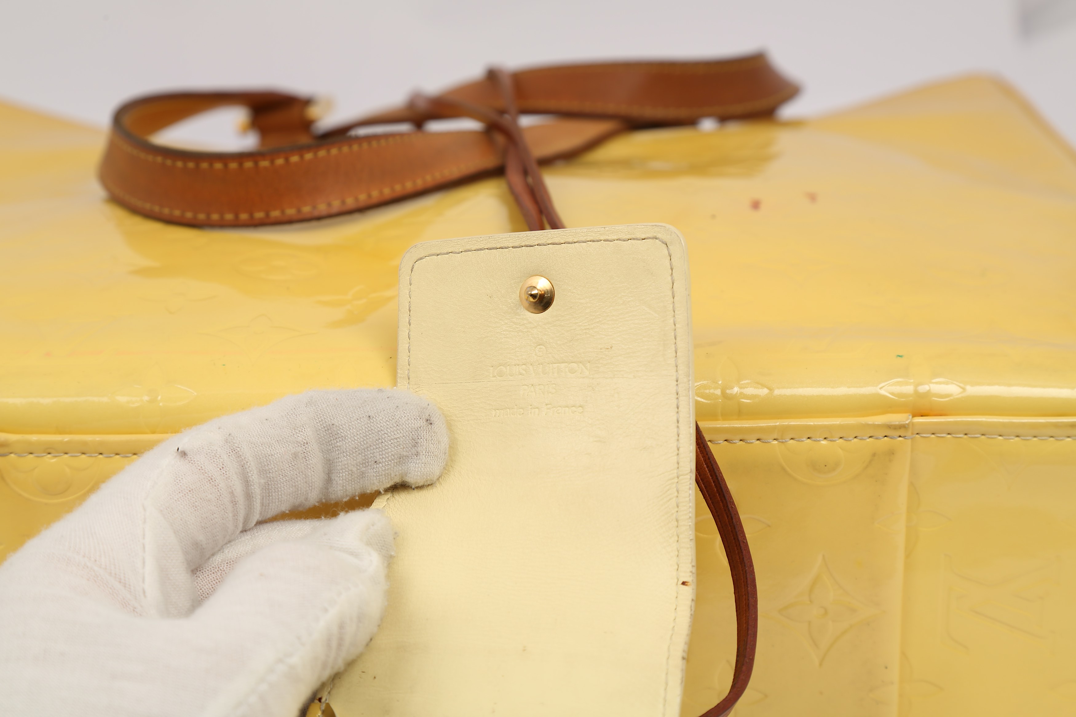 Louis Vuitton Mango/Dark Yellow Monogram Vernis Lexington Pochette Bag  Louis Vuitton