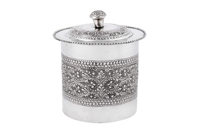 Lot 187 - A late 20th century Indian silver biscuit box, Bombay circa 1980