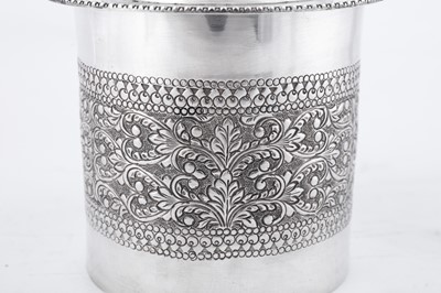 Lot 162 - A late 20th century Indian silver biscuit box, Bombay circa 1980