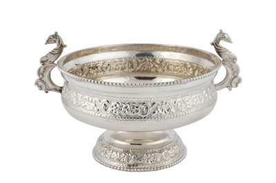 Lot 191 - A late 20th century Indian silver twin handled bowl, Bombay circa 1998