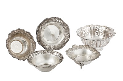 Lot 198 - A selection of late 20th century Indian silver confectionery bowls, Bombay circa 1980