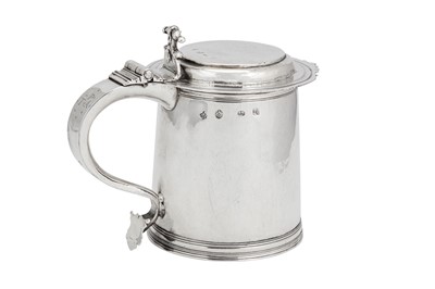 Lot 479 - A William and Mary sterling silver tankard, London 1693 by Alice Noyes (active from 1690)