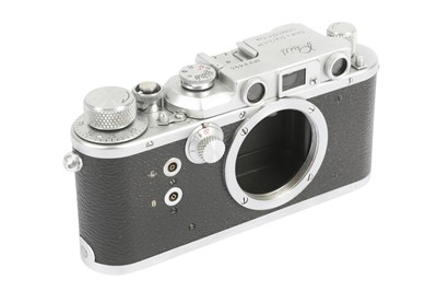 Lot 127 - A Reid & Sigrist III Rangefinder Camera Body