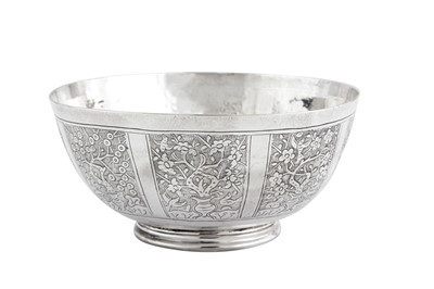Lot 159 - A second half of the 19th century Chinese unmarked silver bowl, circa 1860
