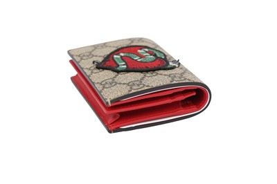 Lot 177 - Gucci Beige Supreme Heart & Snake Wallet