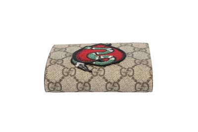 Lot 177 - Gucci Beige Supreme Heart & Snake Wallet