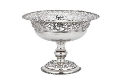 Lot 328 - An Edwardian sterling silver pedestal fruit bowl, Sheffield 1907 by James Dixon and Sons