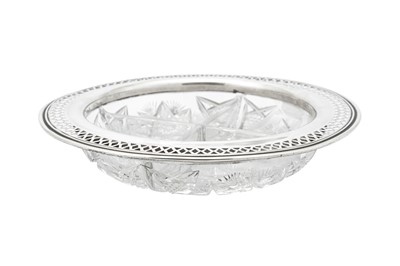 Lot 261 - An early 20th century American sterling silver mounted cut glass hors d'oeuvre or nut dish, San Francisco circa 1910 by Shreve & Co (est. 1852)