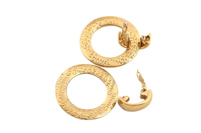 Lot 407 - Chanel Clip On Convertible Open Circle Earrings