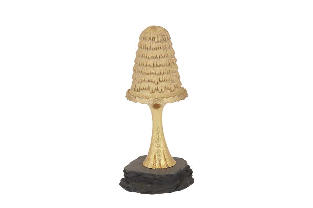 Lot 401 - An Elizabeth II sterling silver parcel gilt novelty surprise mushroom, London 1982 by Christopher Nigel Lawrence