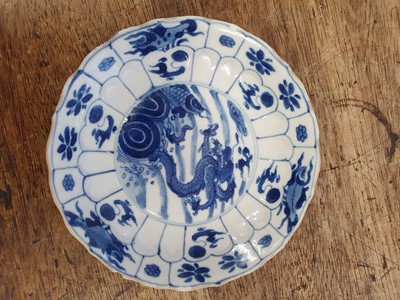 Lot 693 - FIVE CHINESE BLUE AND WHITE PIECES.