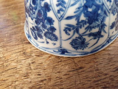 Lot 693 - FIVE CHINESE BLUE AND WHITE PIECES.