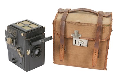 Lot 18 - A Thornton Pickard Rubyette No. 1 SLR Camera