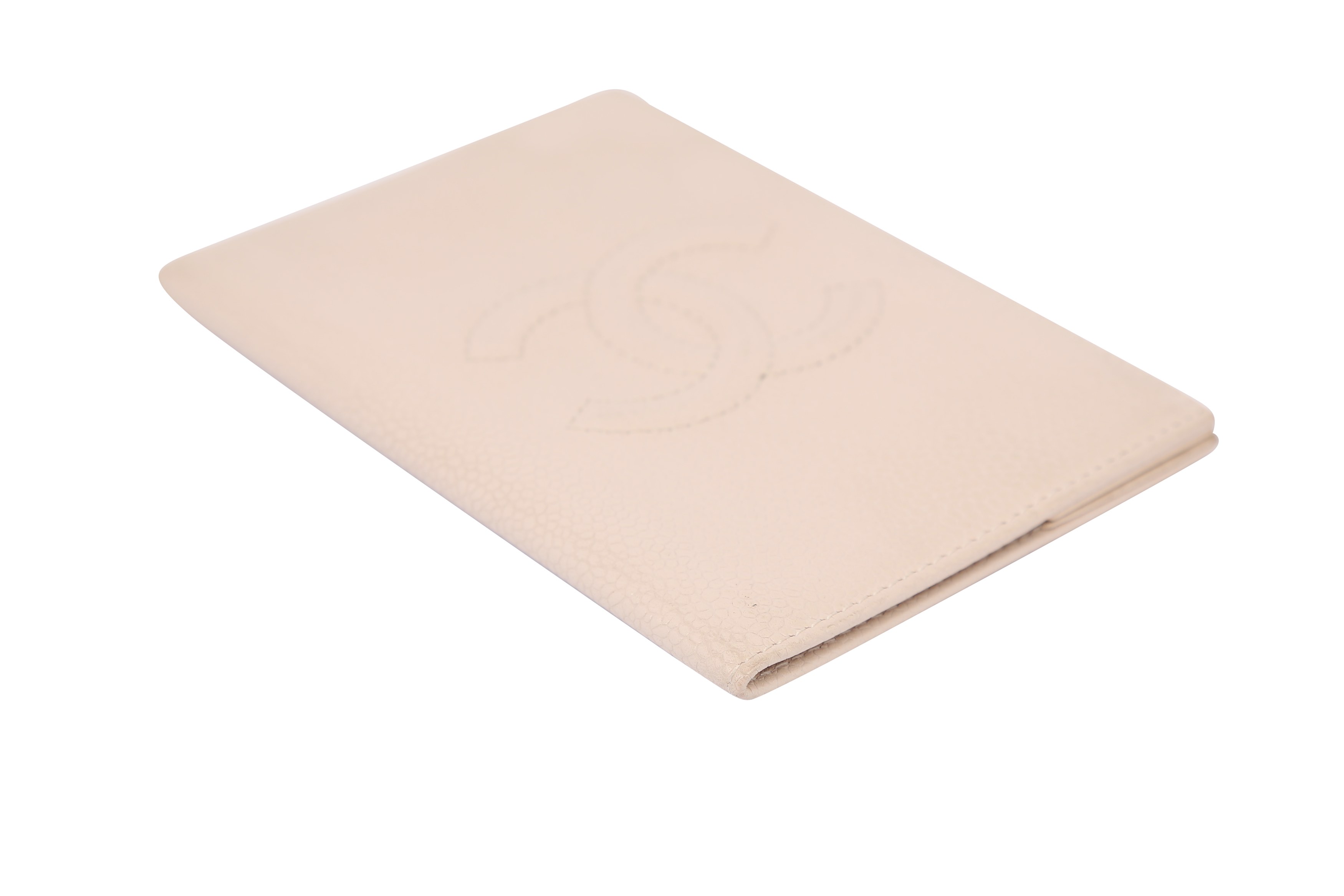 Sold at Auction: Chanel Pale Pink CC Logo Passport Holder