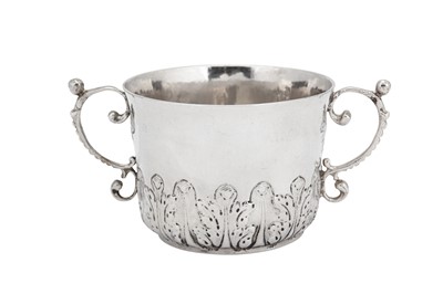 Lot 475 - A Charles II sterling silver porringer, London 1682 by Thomas Cooper (free 1668. d. c. 1693)