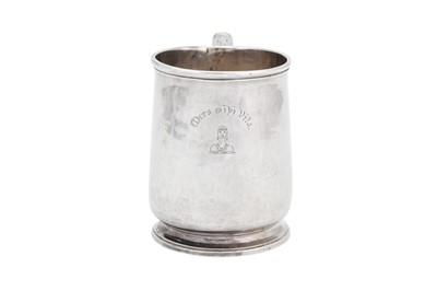 Lot 457 - An early George II sterling silver mug, London 1728 by William Darker (first reg. 17th Jan 1719)