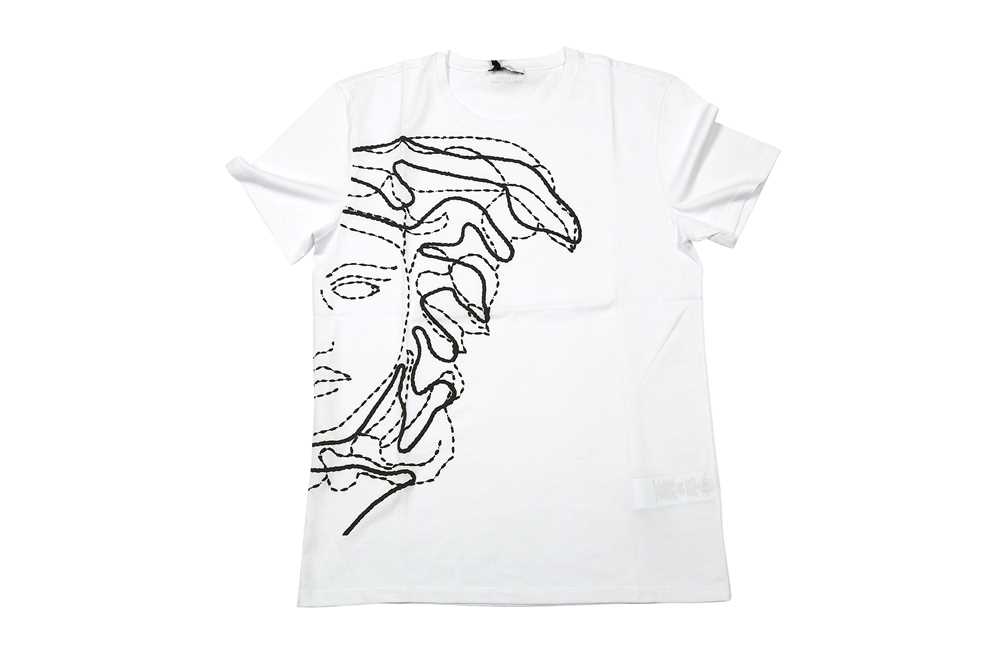 Lot 1290 - Versace Collection White Large Half Medusa Logo T-Shirt - Size M