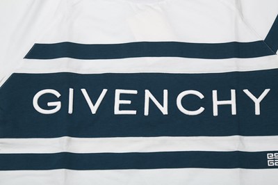 Lot 113 - Givenchy White Logo Band T-Shirt - Size S