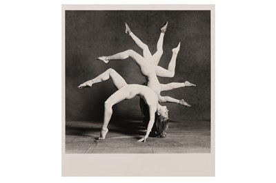 Lot 325 - Lois Greenfield (b. 1949)