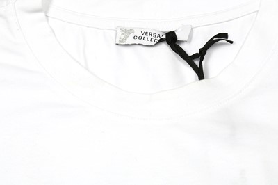 Lot 1212 - Versace Collection White Medusa Logo T-Shirt - Size M