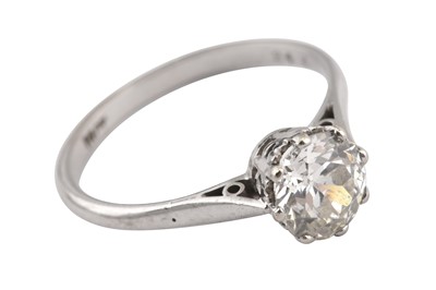 Lot 188 - A diamond single-stone ring