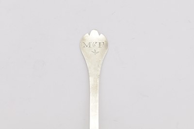 Lot 318 - A William & Mary sterling silver trefid spoon, London 1689 by James Lapley