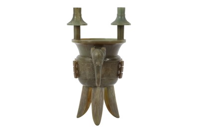 Lot 599 - A CHINESE CARVED JADE RITUAL WINE VESSEL, JUE.