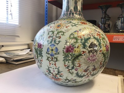 Lot 299 - A LARGE CHINESE FAMILLE ROSE VASE, TIANQIUPING. - NO ONLINE BIDDING