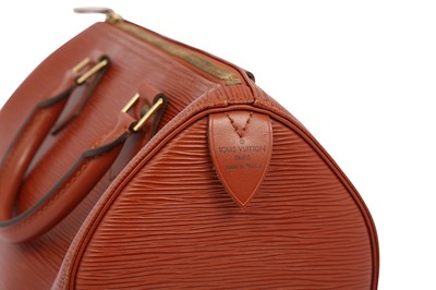 Lot 276 - Louis Vuitton Tan Brown Epi Speedy 25