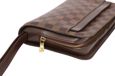 Lot 300 - Louis Vuitton Damier Ebene St Louis Clutch