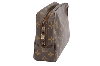 Lot 260 - Louis Vuitton Monogram Toiletry Pouch PM