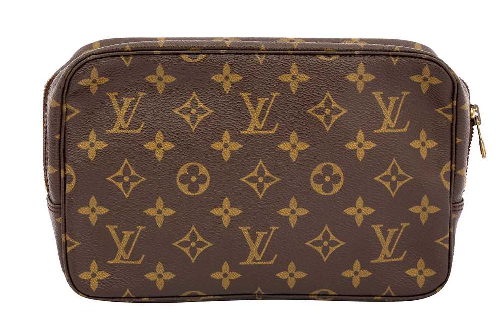 Lot 260 - Louis Vuitton Monogram Toiletry Pouch PM
