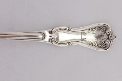 Lot 287 - An exceptional and extensive William IV sterling silver triple table service of flatware / full canteen, London 1836 by Mary Chawner