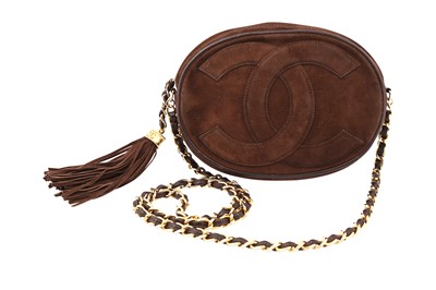 Lot 184 - Chanel Brown CC Logo Oval Chain Bag
