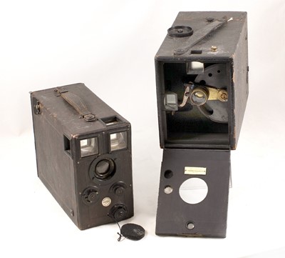 Lot 744 - Uncommon Benetfink & No 4 Kodak Junior Box Cameras
