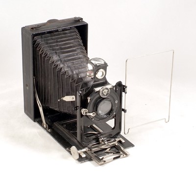 Lot 640 - An Uncommon Ernemann Heag XV & a SOM Folding Plate Camera