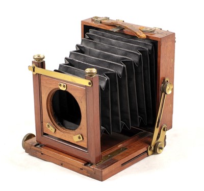 Lot 720 - A Quarter Plate Folding Field Camera by Franks, Manchester